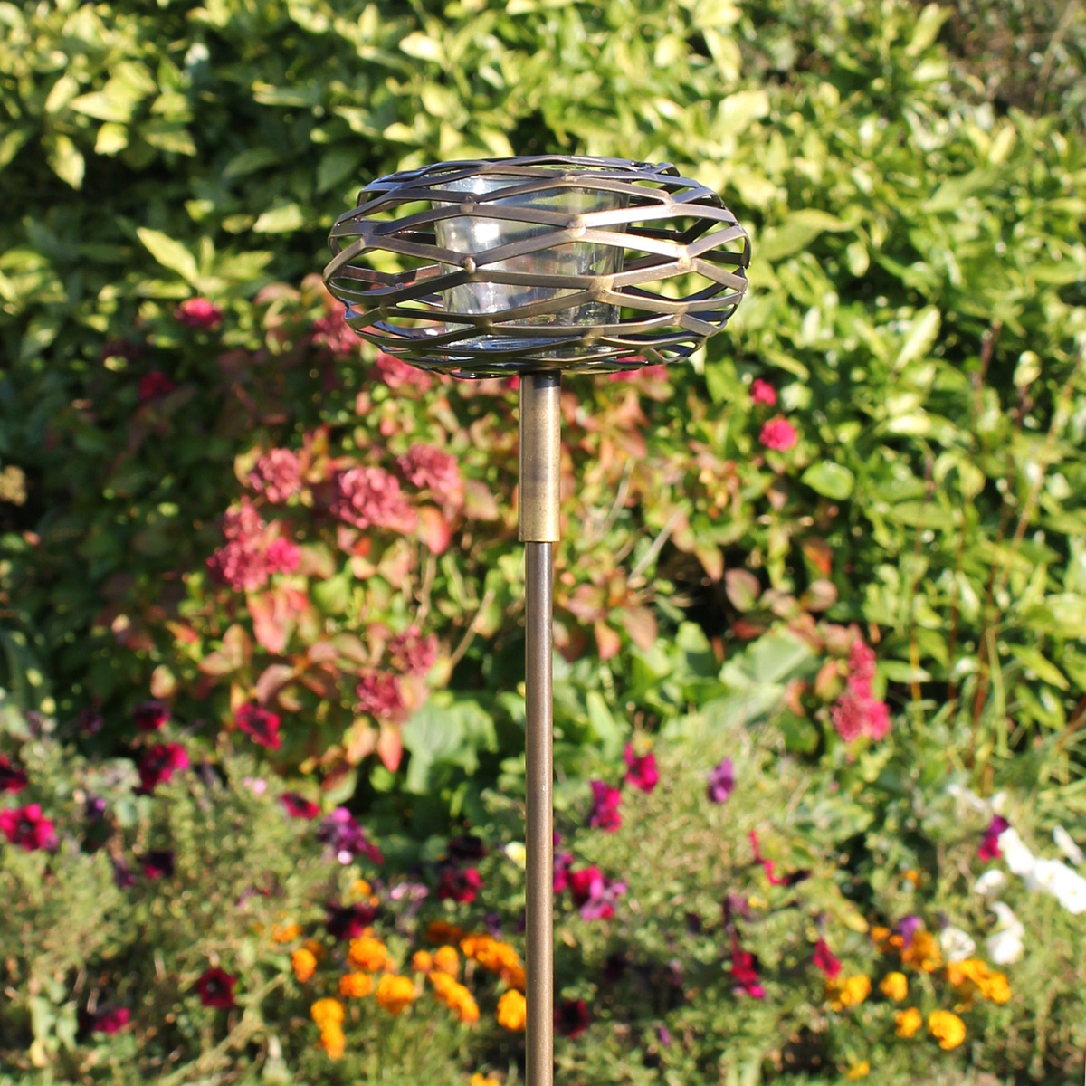 GARDEN T LIGHT STAKE - BIRDS NEST CODE: 60750